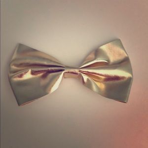Gold metallic hair bow